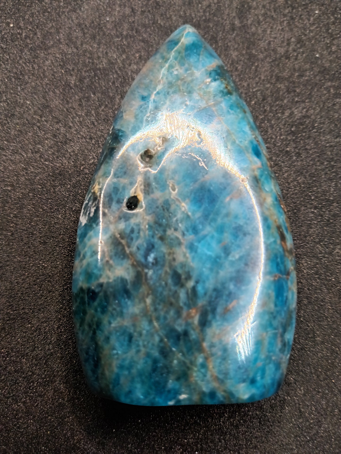 Apatite flame gemstone