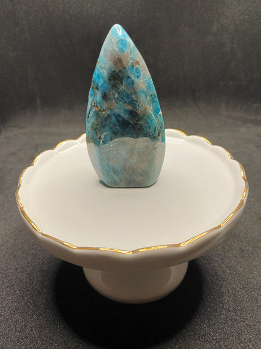 Apatite flame gemstone